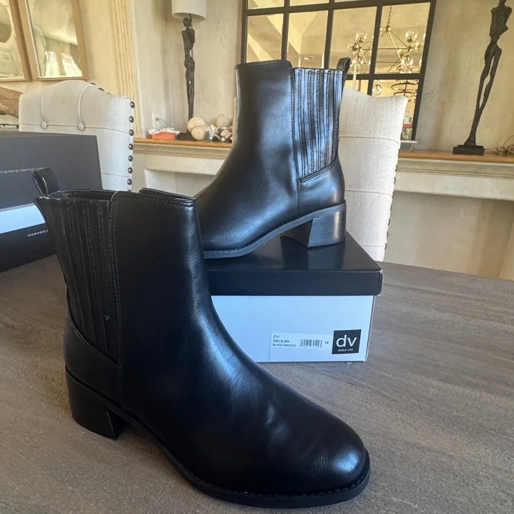 DV by Dolce Vita Delilah Black Ankle Bootie with Elastic Panels Women …